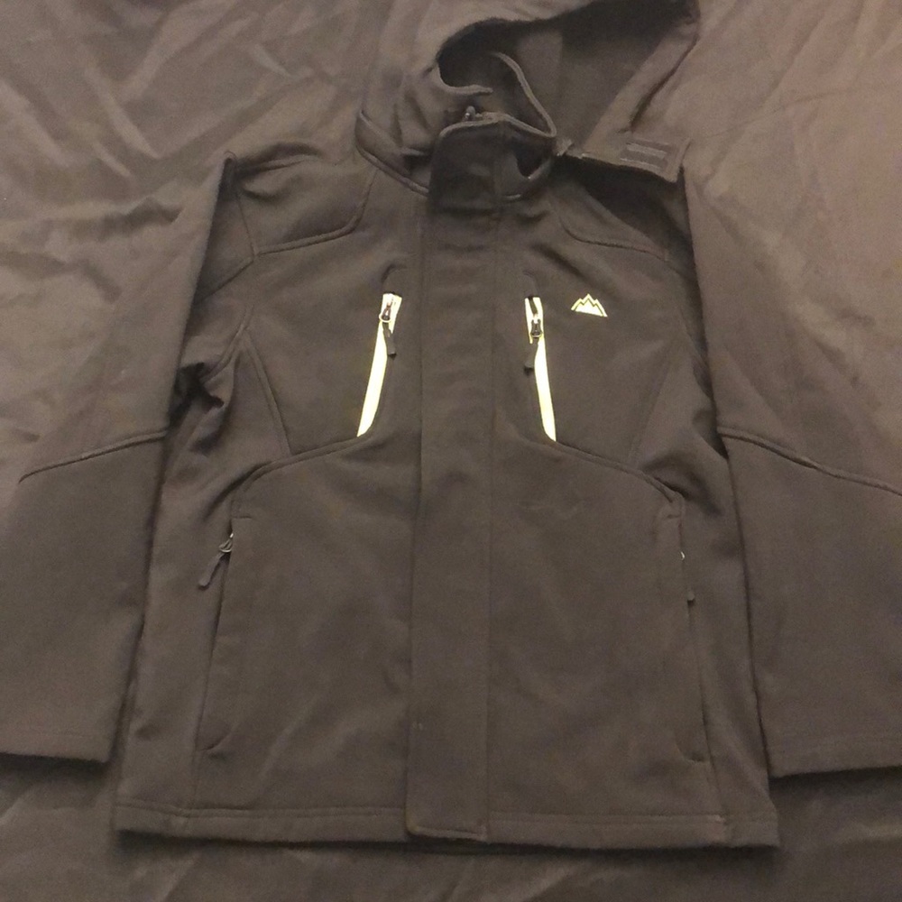 Medium Snozu performance winter jacket for boys